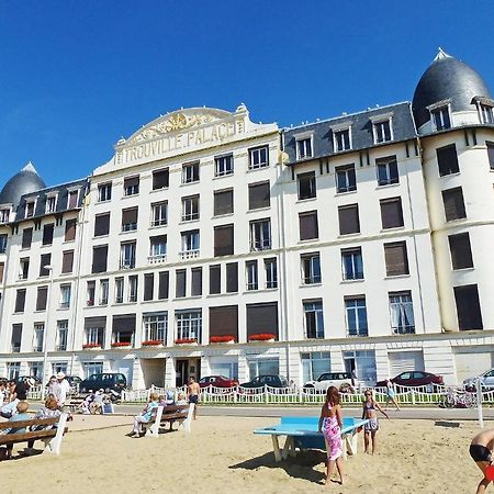 Paradis Les Pieds Sur Le Sable Trouville Palace Camera foto